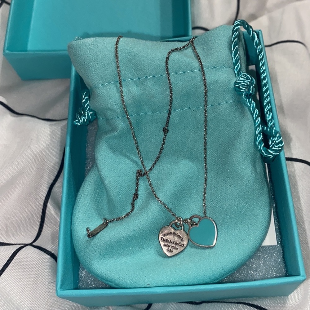 tiffany & co double heart necklace